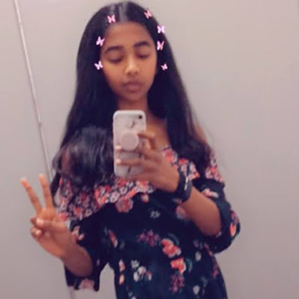 Meet your Posher, Jovina